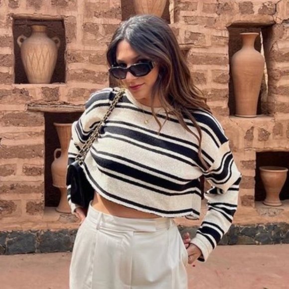 Zara Black Ivory Striped Cropped Rustic Sweater - Picture 7 of 10